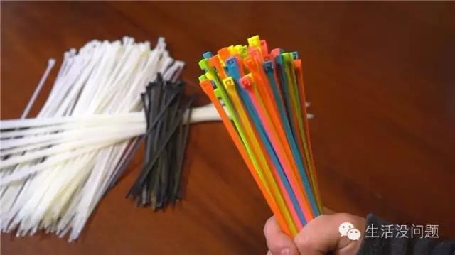 Várias maneiras engenhosas de braçadeira de nylon